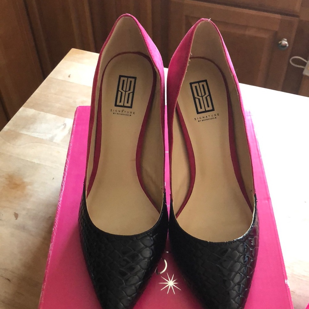 Fuchsia/Black 3 12 in heel